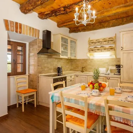 Vila Casa Oliva By *