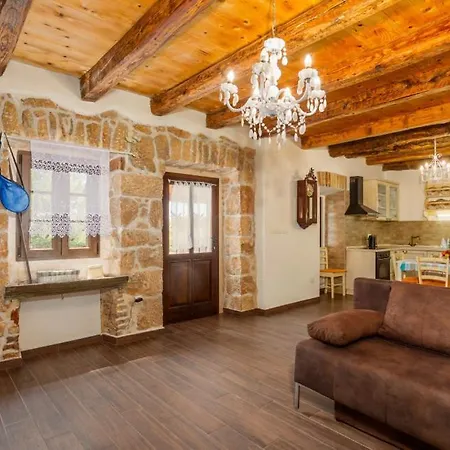 Vila Casa Oliva By *