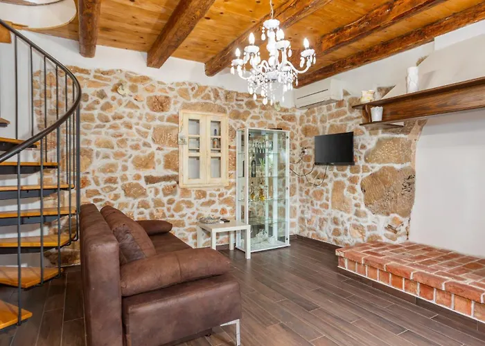 Casa Oliva By *